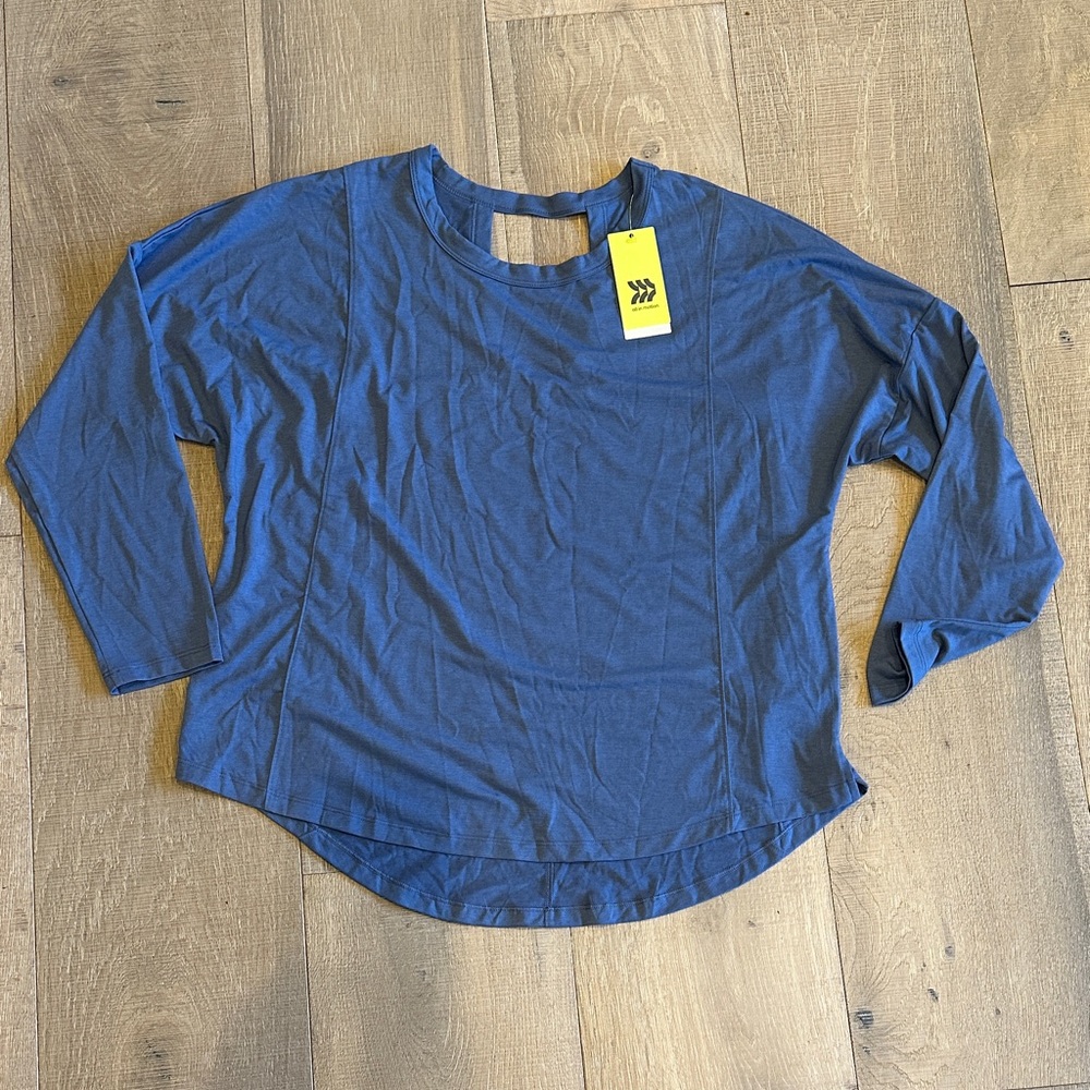 All in Motion Women's Navy Long Sleeve Top